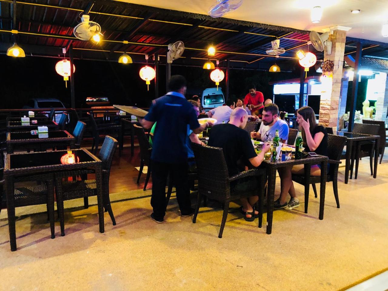 甲米 奥南台饭店酒店 外观 照片